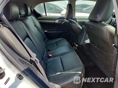 Zdjęcie 10 z 13 samochodu: 2012 LEXUS CT 200 VIN:JTHKD5BH1C2072250 - miniatura