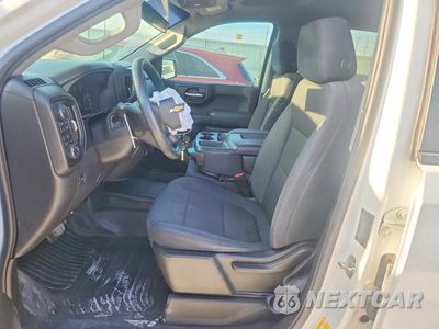 Zdjęcie 7 z 13 samochodu: 2019 CHEVROLET SILVERADO K1500 VIN:3GCUYAEF1KG150047 - miniatura