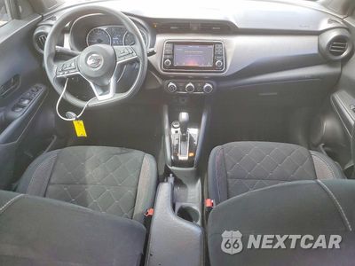 Zdjęcie 8 z 13 samochodu: 2020 NISSAN KICKS S VIN:3N1CP5BVXLL504242 - miniatura