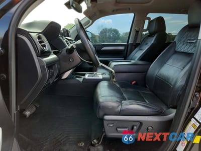 Zdjęcie 7 z 12 samochodu: 2019 TOYOTA TUNDRA PLATINUM VIN:5TFAY5F18KX828642 - miniatura
