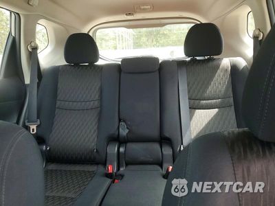 Zdjęcie 10 z 13 samochodu: 2018 NISSAN ROGUE S VIN:5N1AT2MT6JC753295 - miniatura