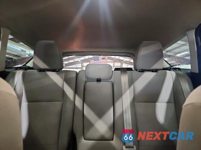 Zdjęcie 10 z 13 samochodu: 2018 FORD ESCAPE SE VIN:1FMCU9GD2JUA75321 - miniatura