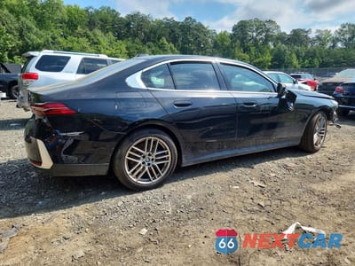 Trzecie zdjęcie samochodu z tyłu: 2024 BMW 530 XI VIN:WBA53FJ06RCR00862 - miniatura