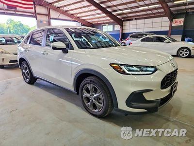 Czwarte zdjęcie samochodu z boku: 2026 HONDA HR-V LX VIN:3CZRZ2H32TM760059 - miniatura