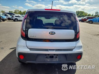 Zdjęcie 6 z 13 samochodu: 2018 KIA SOUL + VIN:KNDJP3A55J7601084 - miniatura