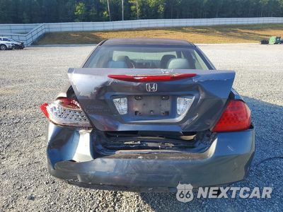 Zdjęcie 6 z 12 samochodu: 2006 HONDA ACCORD LX VIN:1HGCM56446A159438 - miniatura