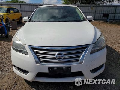 Piąte zdjęcie samochodu w środku: 2015 NISSAN SENTRA S VIN:3N1AB7AP2FY326094 - miniatura