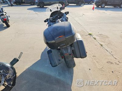 Czwarte zdjęcie samochodu z boku: 2014 HONDA CTX1300 A VIN:JH2SC7457EK000434 - miniatura