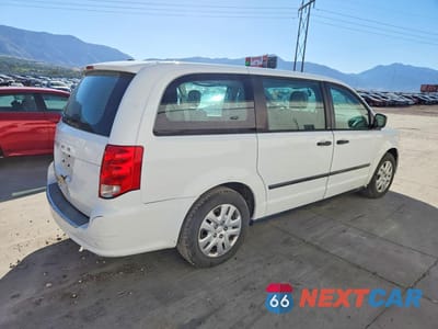 Trzecie zdjęcie samochodu z tyłu: 2014 DODGE GRAND CARAVAN SE VIN:2C4RDGBG5ER275553 - miniatura
