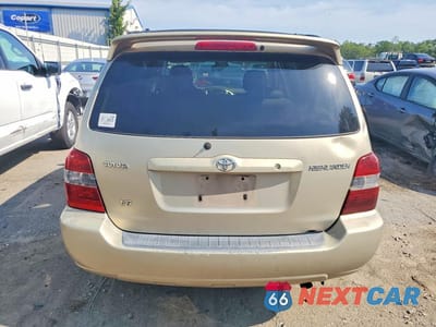 Zdjęcie 6 z 12 samochodu: 2004 TOYOTA HIGHLANDER LIMITED VIN:JTEDP21AX40025327 - miniatura