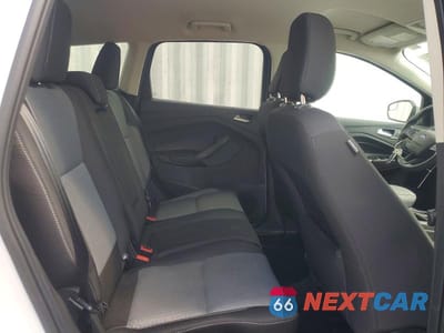 Zdjęcie 11 z 13 samochodu: 2019 FORD ESCAPE SE VIN:1FMCU9GD5KUB65631 - miniatura