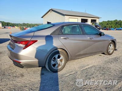 Trzecie zdjęcie samochodu z tyłu: 2022 HYUNDAI ELANTRA SE VIN:KMHLL4AG7NU243291 - miniatura