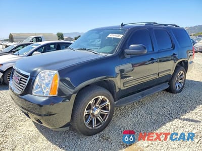 2013 GMC YUKON SLE 1GKS1AE06DR275446 - główne zdjęcie licytacji z USA - miniatura