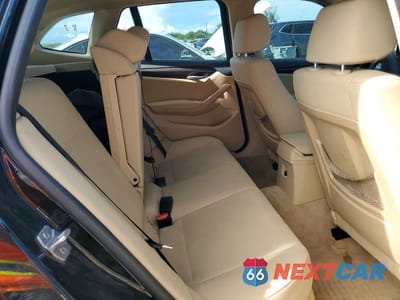 Zdjęcie 10 z 12 samochodu: 2013 BMW X1 SDRIVE28I VIN:WBAVM1C54DVW43254 - miniatura
