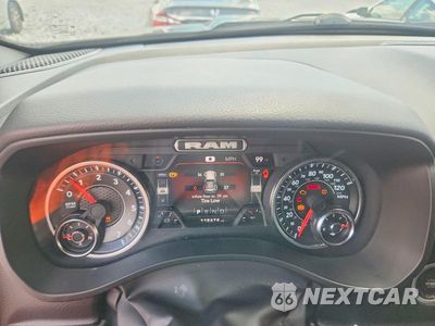 Zdjęcie 9 z 12 samochodu: 2023 RAM 1500 BIG HORN/LONE STAR VIN:1C6RREFT7PN640433 - miniatura