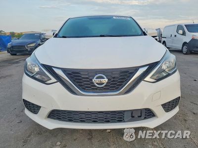 Piąte zdjęcie samochodu w środku: 2019 NISSAN SENTRA S VIN:3N1AB7AP1KY347318 - miniatura