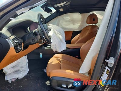Zdjęcie 7 z 12 samochodu: 2021 BMW 530 XI VIN:WBA13BJ02MCG07558 - miniatura