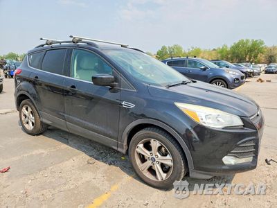 Czwarte zdjęcie samochodu z boku: 2015 FORD ESCAPE SE VIN:1FMCU9GX3FUA55869 - miniatura