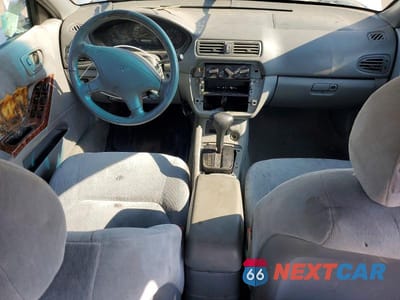Zdjęcie 8 z 12 samochodu: 2000 MITSUBISHI GALANT ES VIN:4A3AA46G2YE156369 - miniatura