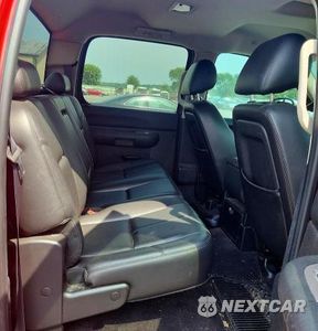 Zdjęcie 10 z 12 samochodu: 2011 CHEVROLET SILVERADO C1500 LT VIN:3GCPCSE00BG258642 - miniatura