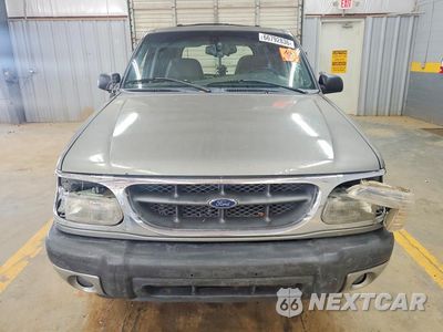 Piąte zdjęcie samochodu w środku: 2000 FORD EXPLORER XLT VIN:1FMZU83P8YUB83652 - miniatura