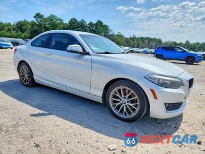 Czwarte zdjęcie samochodu z boku: 2014 BMW 228 I VIN:WBA1F5C54EV255846 - miniatura