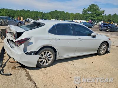 Trzecie zdjęcie samochodu z tyłu: 2023 TOYOTA CAMRY LE VIN:4T1C11AK2PU174912 - miniatura