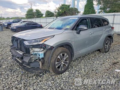 2021 TOYOTA HIGHLANDER XLE 5TDGZRAH5MS515916 - główne zdjęcie licytacji z USA - miniatura