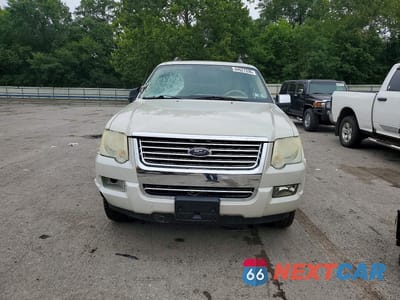Piąte zdjęcie samochodu w środku: 2006 FORD EXPLORER LIMITED VIN:1FMEU75E56ZA01281 - miniatura