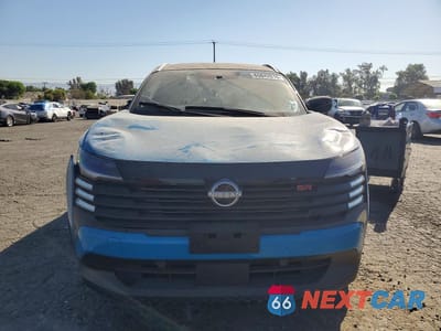 Piąte zdjęcie samochodu w środku: 2025 NISSAN KICKS SR VIN:3N8AP6DA7SL437221 - miniatura