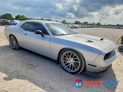 Czwarte zdjęcie samochodu z boku: 2021 DODGE CHALLENGER R VIN:2C3CDZFJ6MH502376 - miniatura