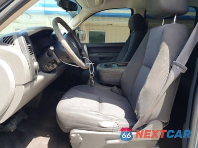 Zdjęcie 7 z 13 samochodu: 2010 CHEVROLET SILVERADO C1500 LS VIN:3GCRCREA0AG291889 - miniatura