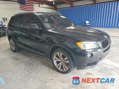 Czwarte zdjęcie samochodu z boku: 2012 BMW X3 XDRIVE35I VIN:5UXWX7C51CL737361 - miniatura