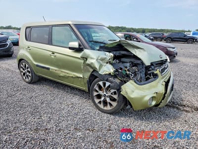 Czwarte zdjęcie samochodu z boku: 2013 KIA SOUL + VIN:KNDJT2A62D7614653 - miniatura