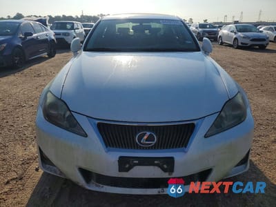 Piąte zdjęcie samochodu w środku: 2011 LEXUS IS 250 VIN:JTHCF5C21B5048990 - miniatura