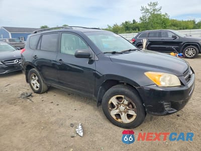Czwarte zdjęcie samochodu z boku: 2010 TOYOTA RAV4 BASE VIN:JTMBF4DV5AD025653 - miniatura
