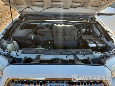 Zdjęcie 11 z 12 samochodu: 2017 TOYOTA TACOMA TRD SPORT VIN:5TFAZ5CN7HX036236 - miniatura