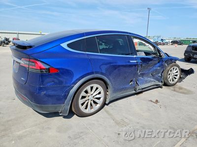 Trzecie zdjęcie samochodu z tyłu: 2016 TESLA MODEL X VIN:5YJXCAE25GF006605 - miniatura