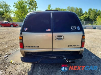 Zdjęcie 6 z 14 samochodu: 2001 CHEVROLET SUBURBAN C1500 VIN:3GNEC16T01G107025 - miniatura
