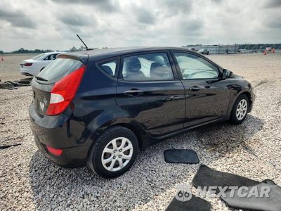 Trzecie zdjęcie samochodu z tyłu: 2014 HYUNDAI ACCENT GS VIN:KMHCT5AE1EU152828 - miniatura