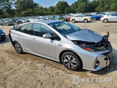 Czwarte zdjęcie samochodu z boku: 2018 TOYOTA PRIUS PRIME ADVANCED VIN:JTDKARFP1J3088877 - miniatura