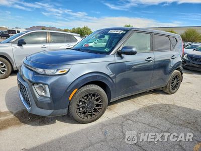 2020 KIA SOUL LX KNDJ23AU2L7047236 - główne zdjęcie licytacji z USA - miniatura