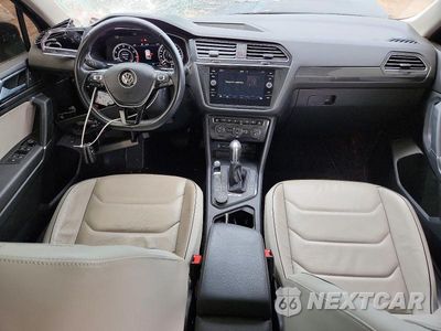 Zdjęcie 8 z 12 samochodu: 2018 VOLKSWAGEN TIGUAN SEL PREMIUM VIN:3VV4B7AX2JM211412 - miniatura