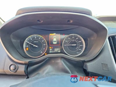 Zdjęcie 9 z 12 samochodu: 2018 SUBARU IMPREZA LIMITED VIN:4S3GTAT68J3706578 - miniatura