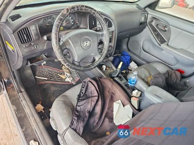 Zdjęcie 8 z 12 samochodu: 2005 HYUNDAI ELANTRA GLS VIN:KMHDN46D85U990881 - miniatura