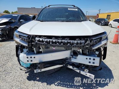 Piąte zdjęcie samochodu w środku: 2026 TOYOTA RAV4 PLUG-IN HYBRID XSE VIN:JTM7ERAV9TD010599 - miniatura