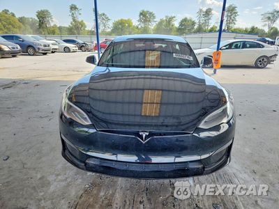 Piąte zdjęcie samochodu w środku: 2021 TESLA MODEL S VIN:5YJSA1E64MF435720 - miniatura