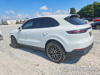 Drugie zdjęcie samochodu z przodu: 2019 PORSCHE CAYENNE VIN:WP1AA2AY2KDA19435 - miniatura