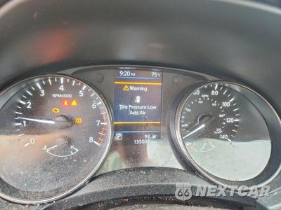 Zdjęcie 9 z 13 samochodu: 2018 NISSAN ROGUE S VIN:KNMAT2MV3JP511949 - miniatura