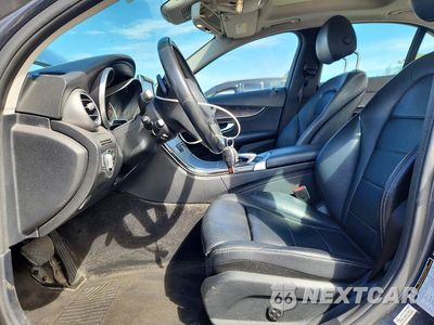 Zdjęcie 7 z 12 samochodu: 2016 MERCEDES-BENZ C 300 VIN:55SWF4JB7GU131422 - miniatura